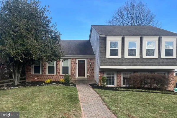 $770,000 | 4319 General Kearny Court, Chantilly, VA 20151