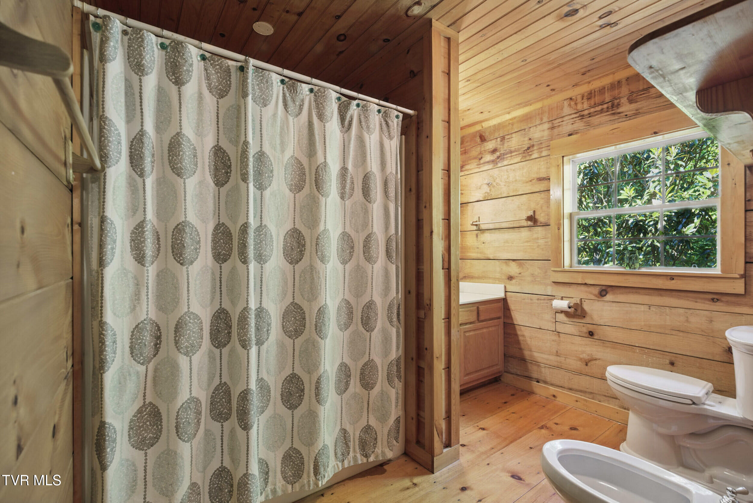 2210 Norris Road Butler, TN 37640 - Photo 16 of 50 1 BA 2