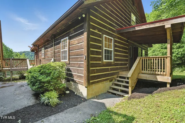 $675,000 | 2210 Norris Road, Butler, TN 37640