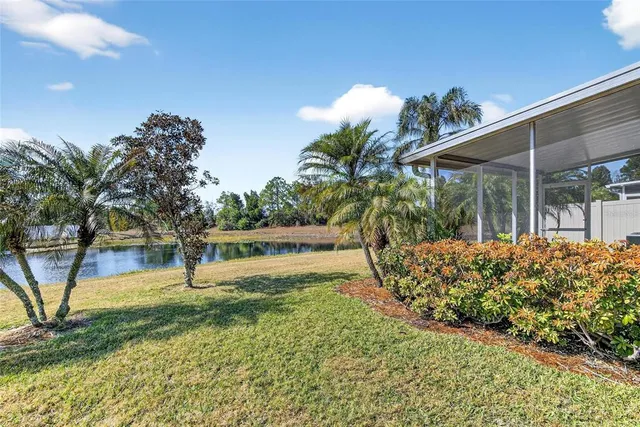 $297,500 | 7403 Surrey Wood Lane, Apollo Beach, FL 33572