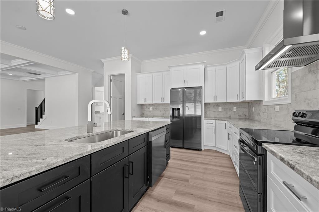 1168 Riverside Drive Lexington, NC 27292 - Photo 14 of 50 The lower corner cabinet has a lazy susan!
