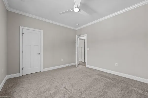 $698,900 | 1168 Riverside Drive, Lexington, NC 27292