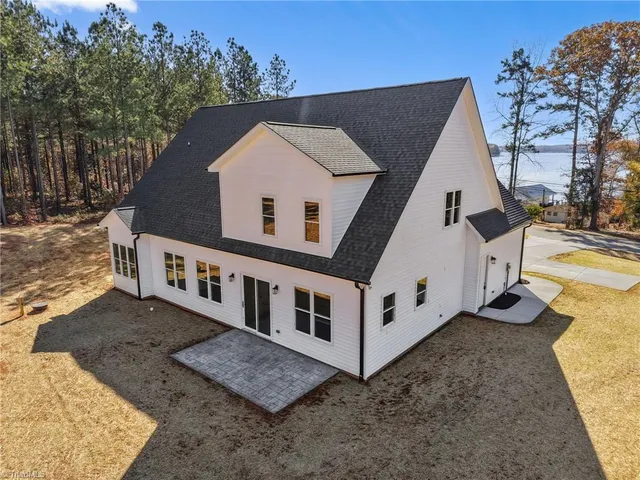 $699,000 | 1168 Riverside Drive, Lexington, NC 27292