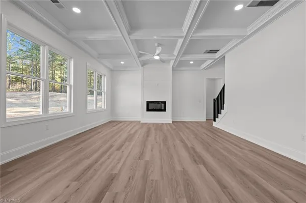 $698,900 | 1168 Riverside Drive, Lexington, NC 27292