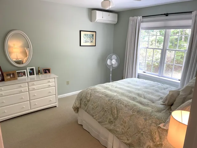 $850,000 | 2 Toon Lane, Lee, NH 03861