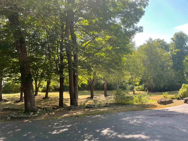 $850,000 | 2 Toon Lane, Lee, NH 03861