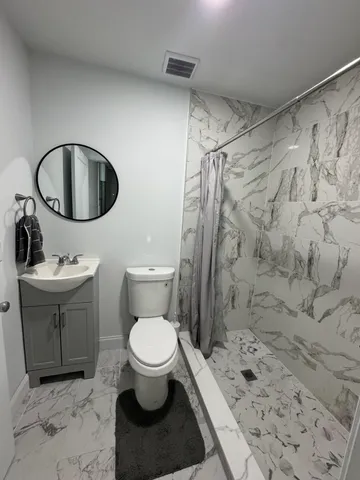 $1,200 | 441 San Mateo Drive, Palm Springs, FL 33461