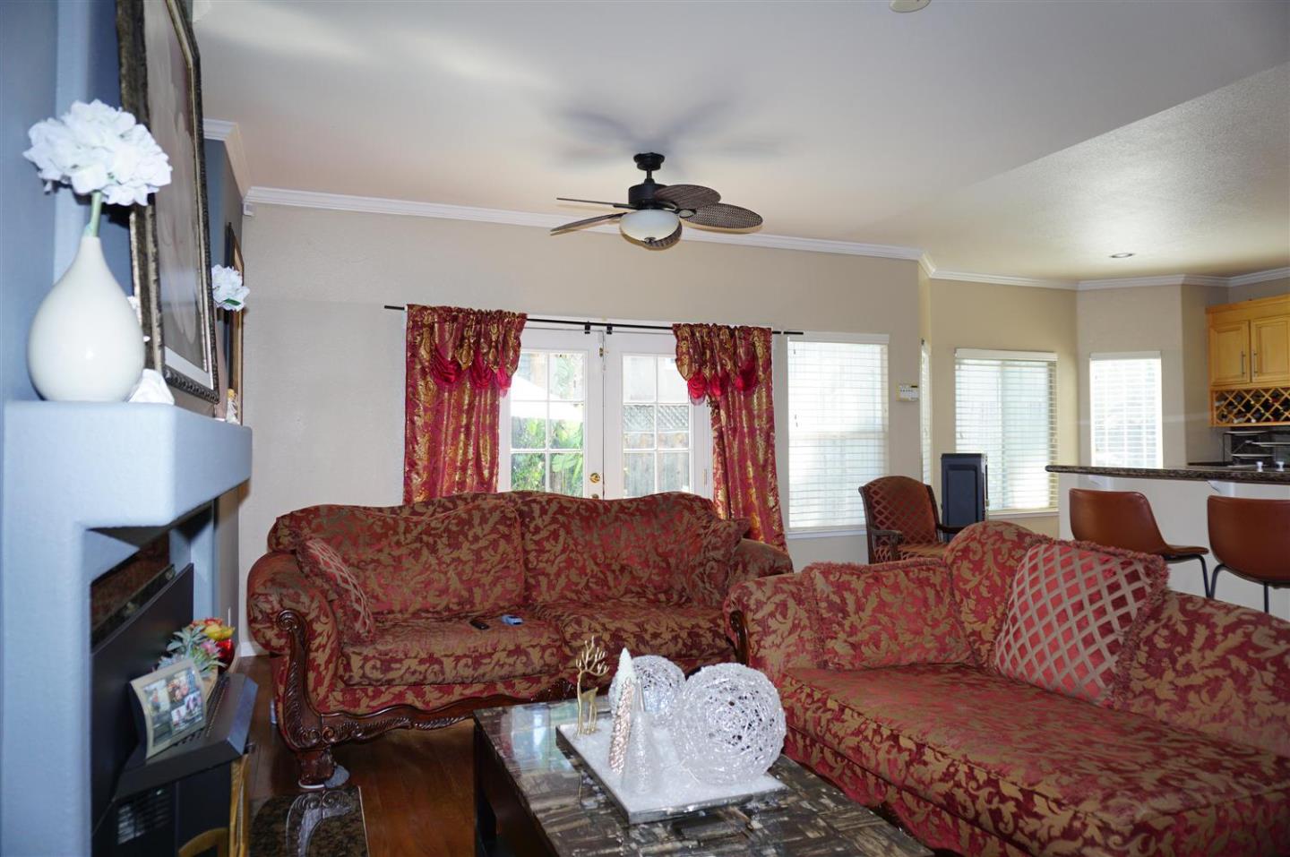 9402 Rodeo Drive Gilroy, CA 95020 - Photo 5 of 22 Gallery Image 5