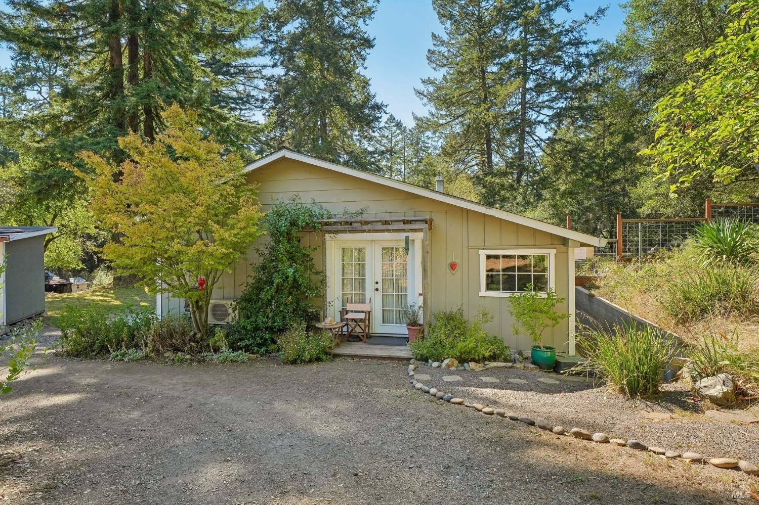 16560 Coleman Valley Road Occidental, CA 95465 - Photo 33 of 87 Gallery Image 33