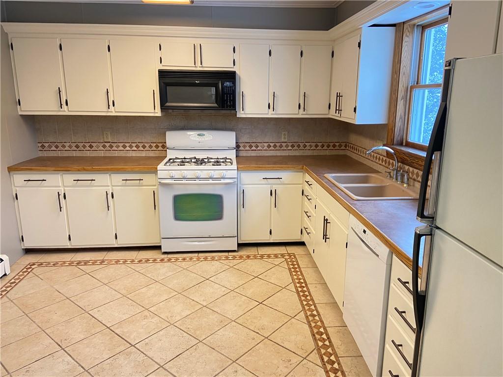 120 Darby Road Knox, PA 16232 - Photo 8 of 25 Gallery Image 8