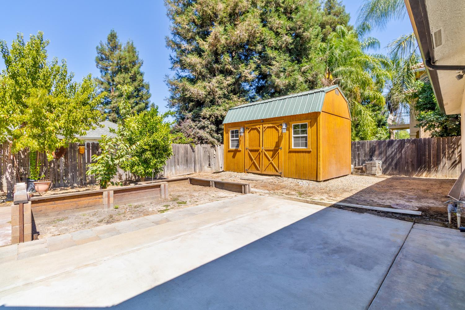 467 South Maple Drive Reedley, CA 93654 - Photo 51 of 65