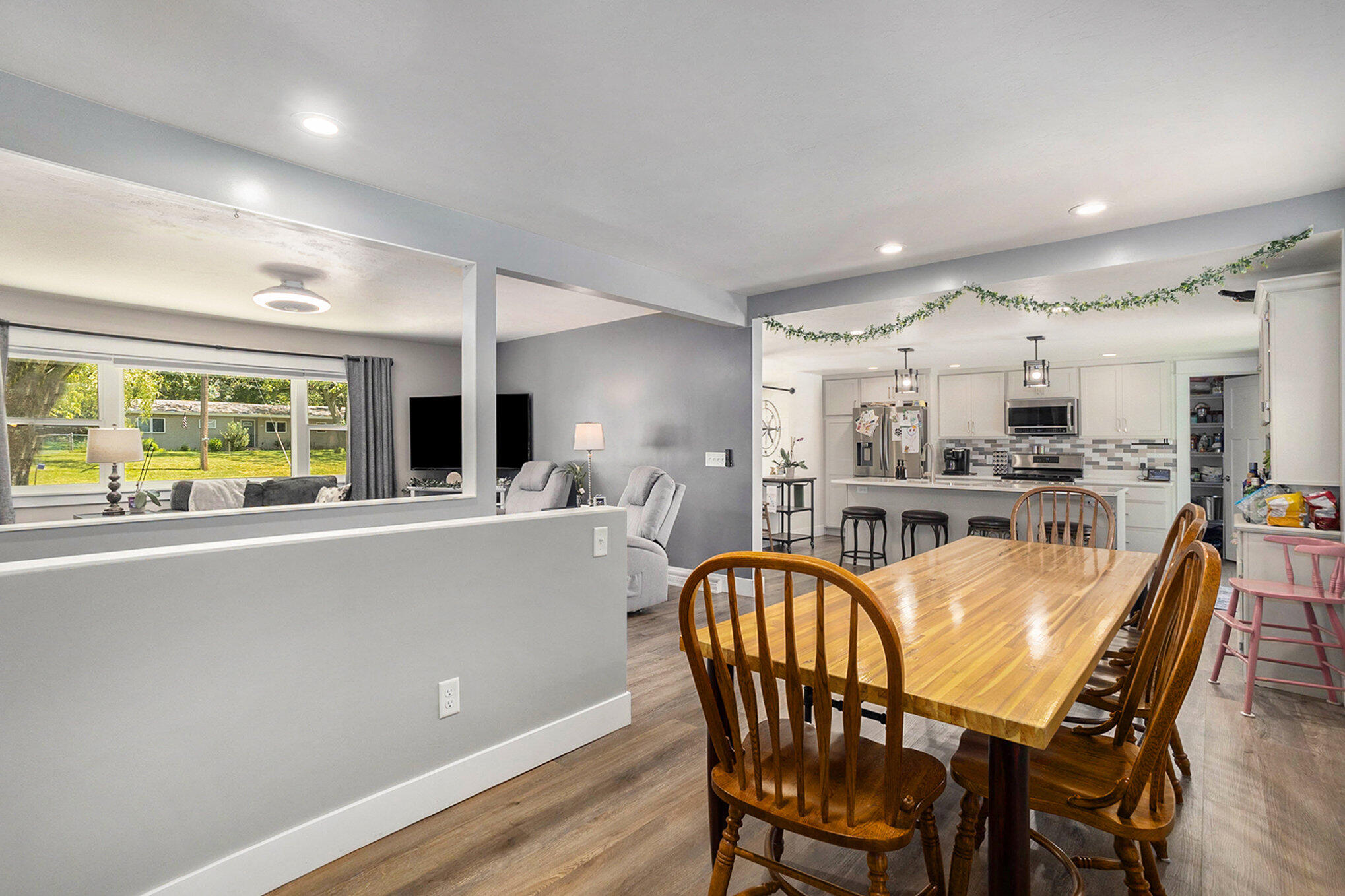 1173 North Ellis Road Ludington, MI 49431 - Photo 7 of 31 010_42a7922-3