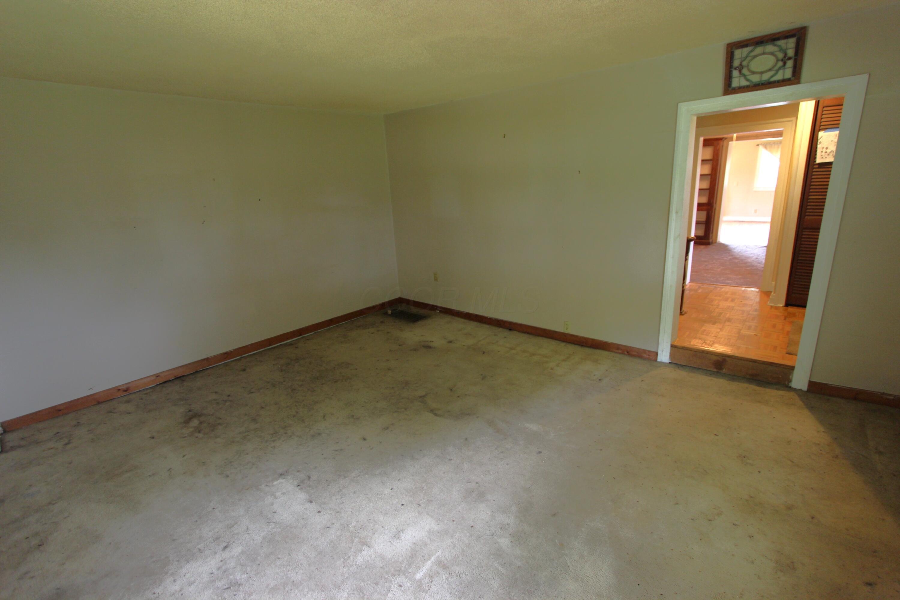 5502 Columbus Road Centerburg, OH 43011 - Photo 18 of 33 IMG_8204