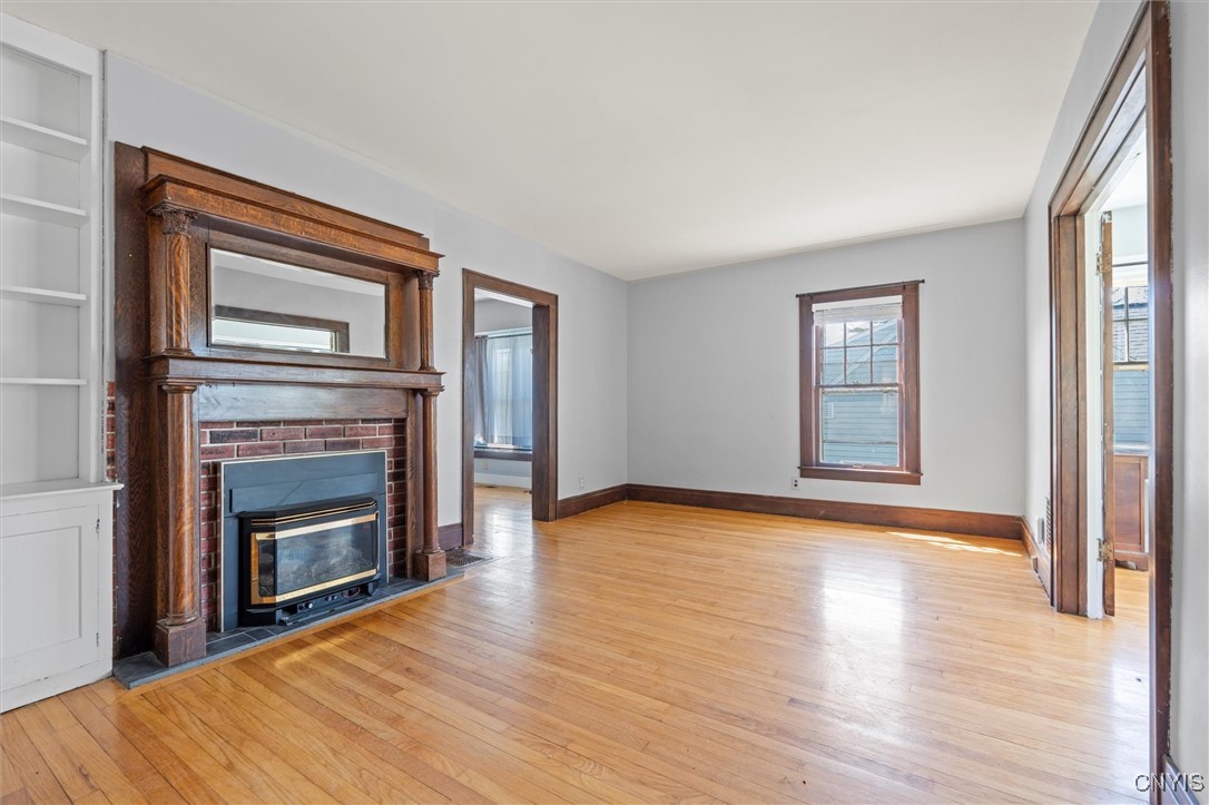 114 Phelps Place Syracuse, NY 13205 - Photo 6 of 31