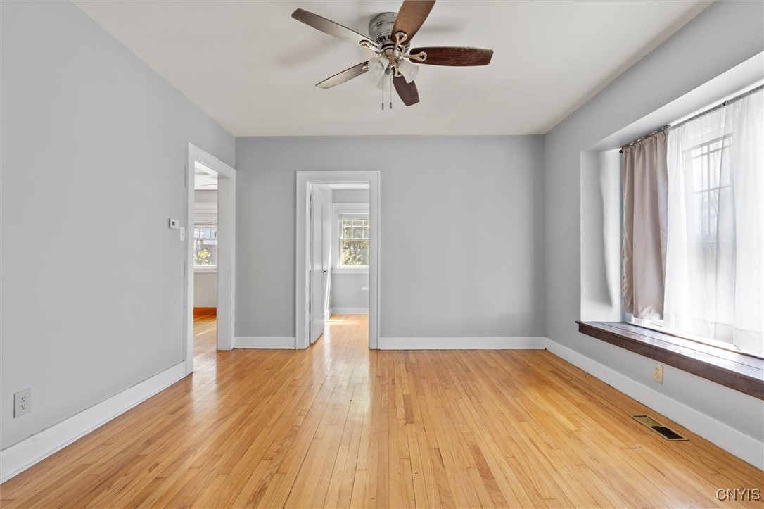 114 Phelps Place Syracuse, NY 13205 - Photo 9 of 31