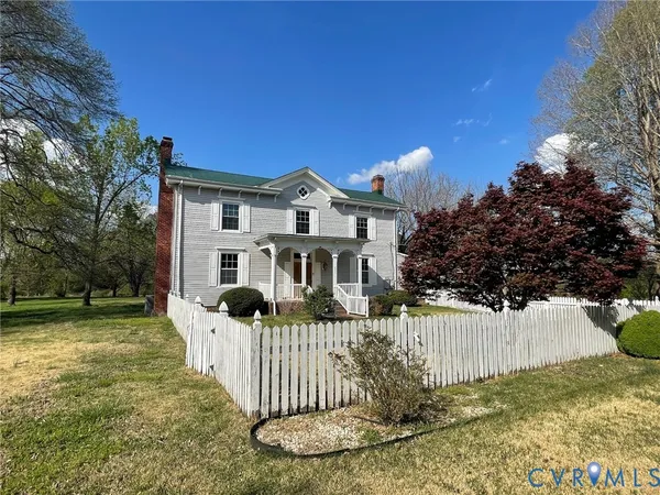 $2,300 | 2297 Indian Oak Road, Crewe, VA 23930