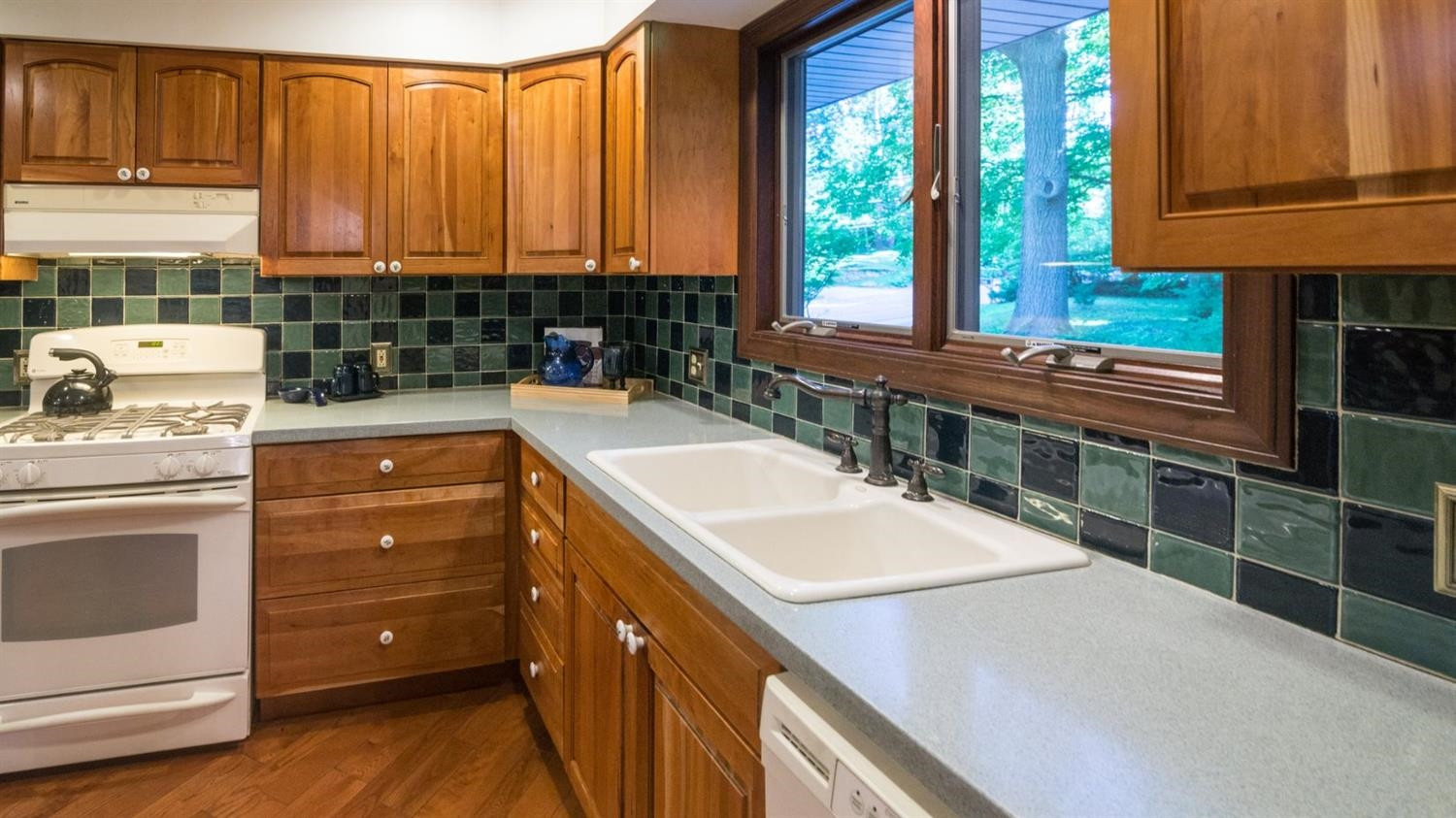 1021 Robin Road Ann Arbor, MI 48103 - Photo 15 of 43 Photo 15