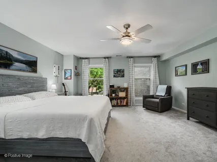 $849,900 | 492 West Belmont Avenue, Chicago, IL 60657