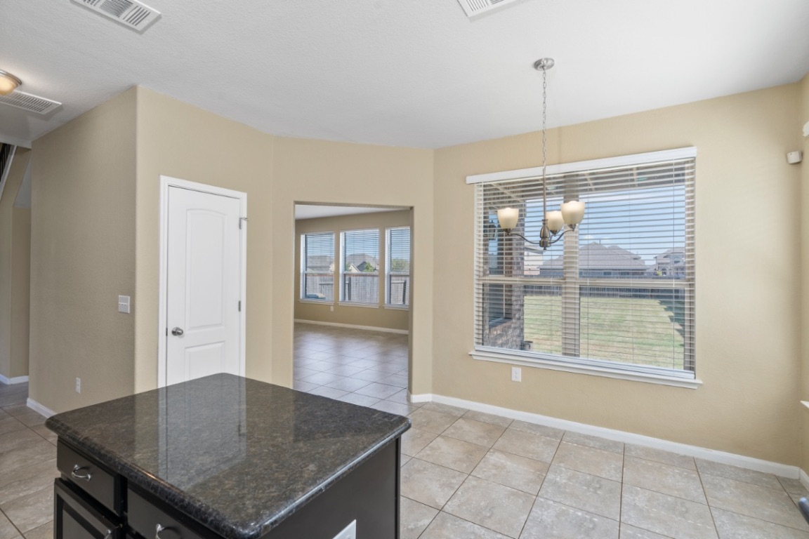 105 Checkerspot Court Georgetown, TX 78626 - Photo 11 of 33