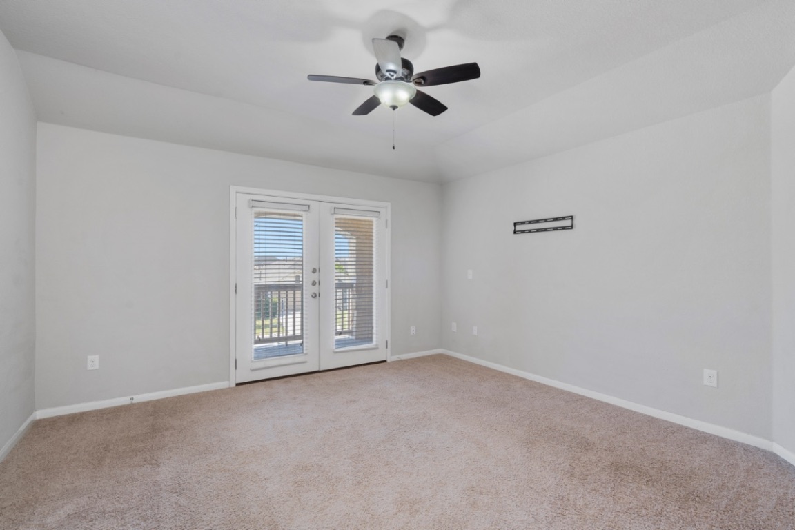 105 Checkerspot Court Georgetown, TX 78626 - Photo 19 of 33