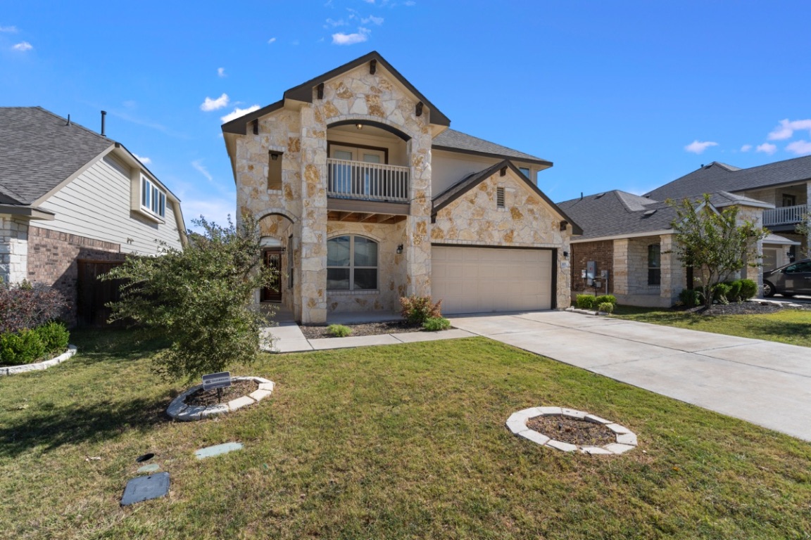 105 Checkerspot Court Georgetown, TX 78626 - Photo 2 of 33