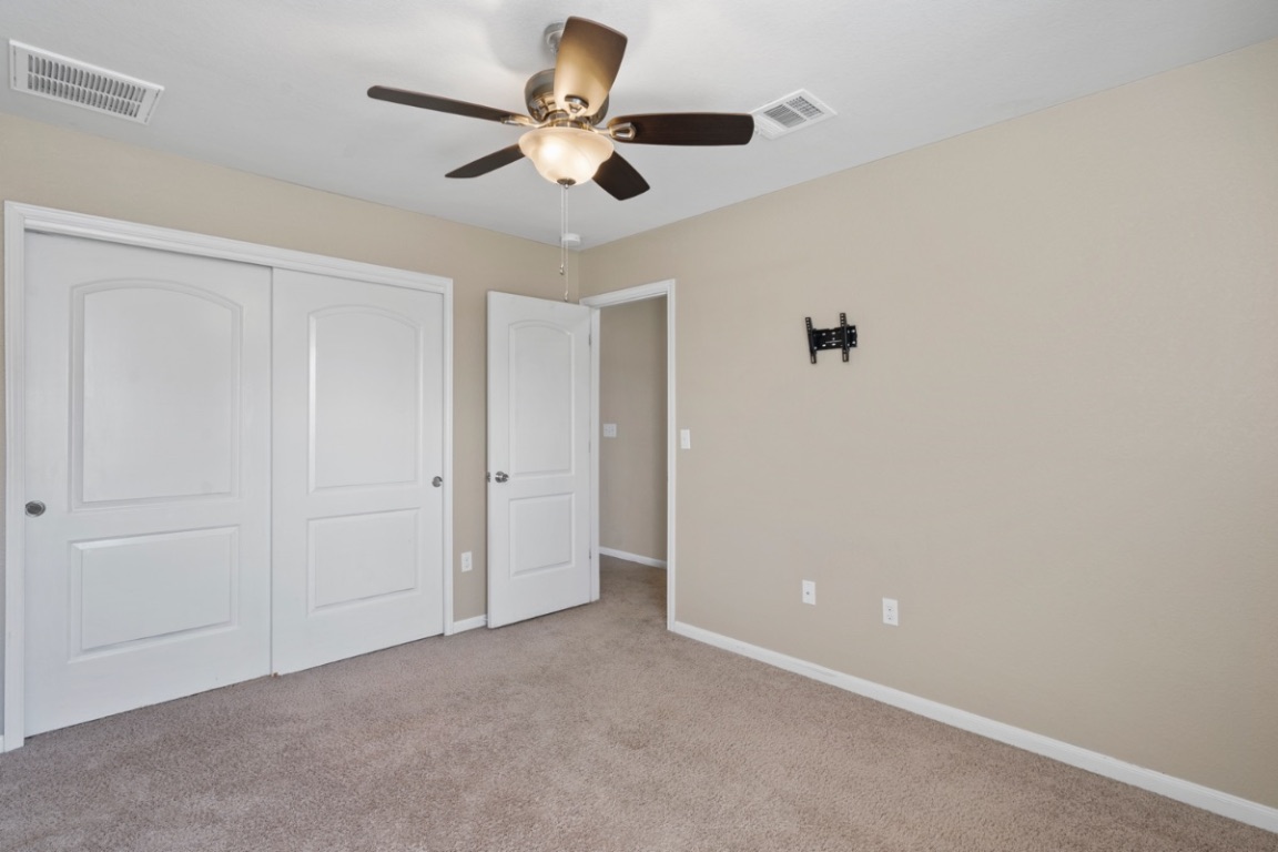 105 Checkerspot Court Georgetown, TX 78626 - Photo 25 of 33