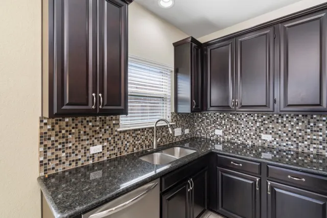 $2,150 | 105 Checkerspot Court, Georgetown, TX 78626