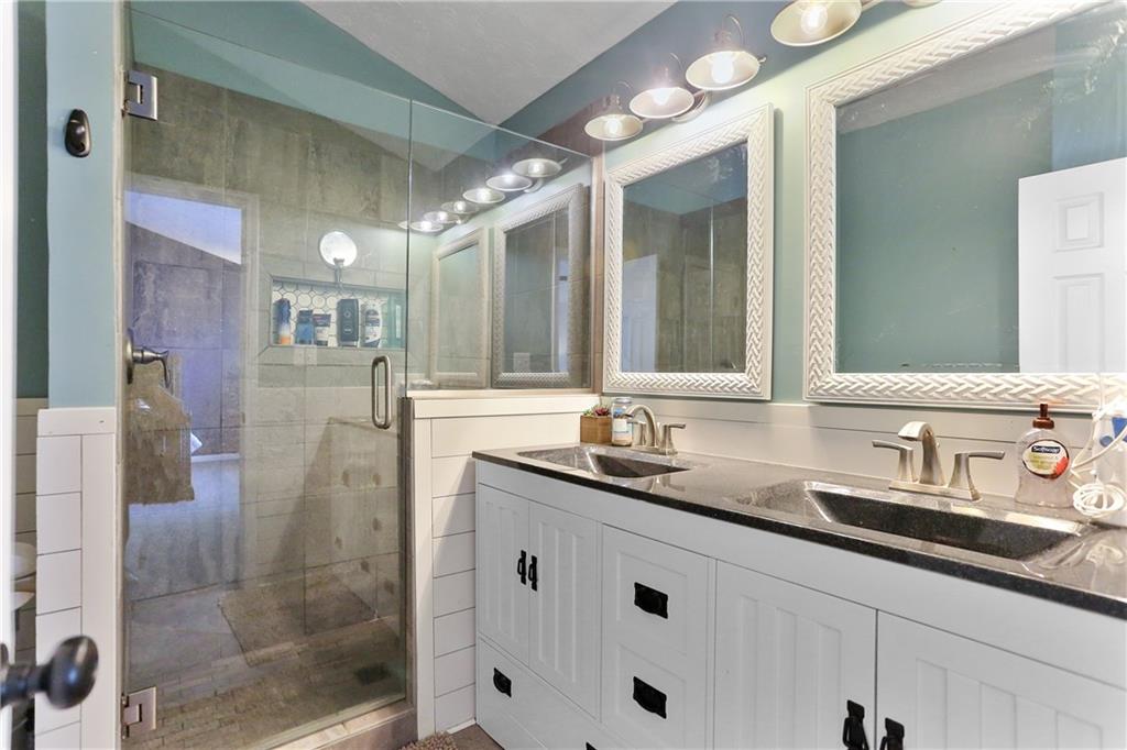 3054 Fry Road Greenwood, IN 46142 - Photo 18 of 30 Gallery Image 18