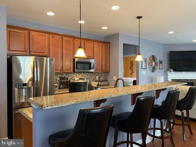 117 Davish Road Coatesville, PA 19320 - Photo 7 of 22 Breakfast bar in Kitchen