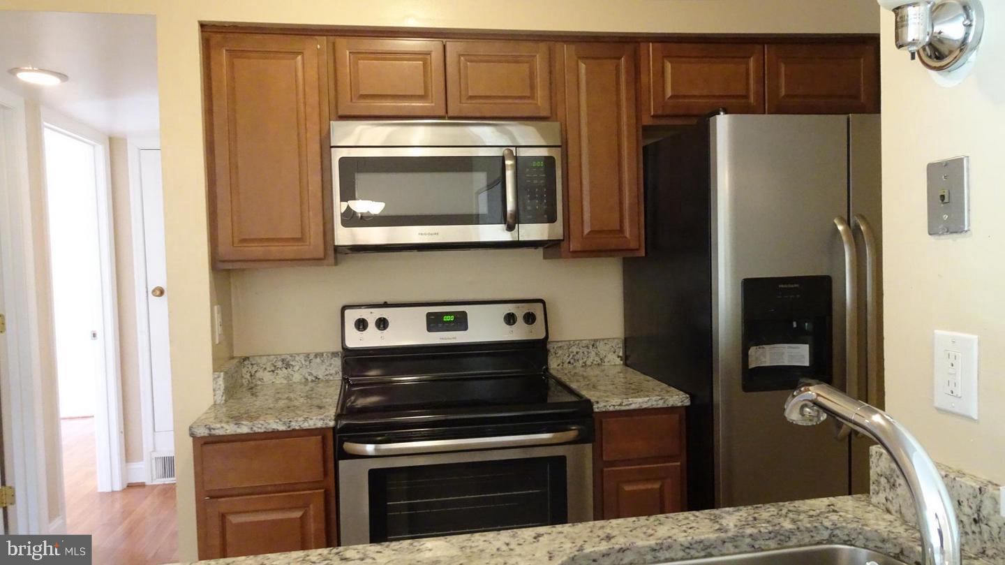 5805 P Royal Ridge Drive Springfield, VA 22152 - Photo 14 of 15