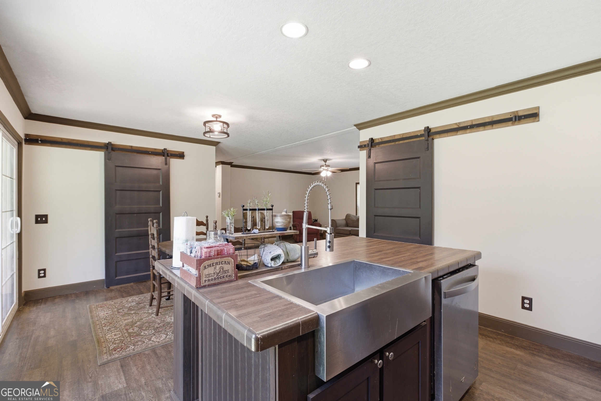 490 Gum Log Creek Road Martin, GA 30557 - Photo 8 of 35