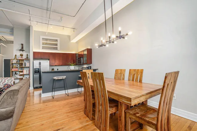 $329,900 | 600 Broadway Avenue Northwest, Unit 239, Grand Rapids, MI 49504