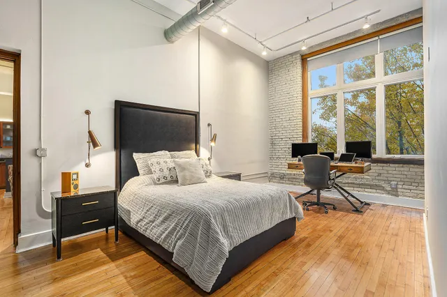 $329,900 | 600 Broadway Avenue Northwest, Unit 239, Grand Rapids, MI 49504