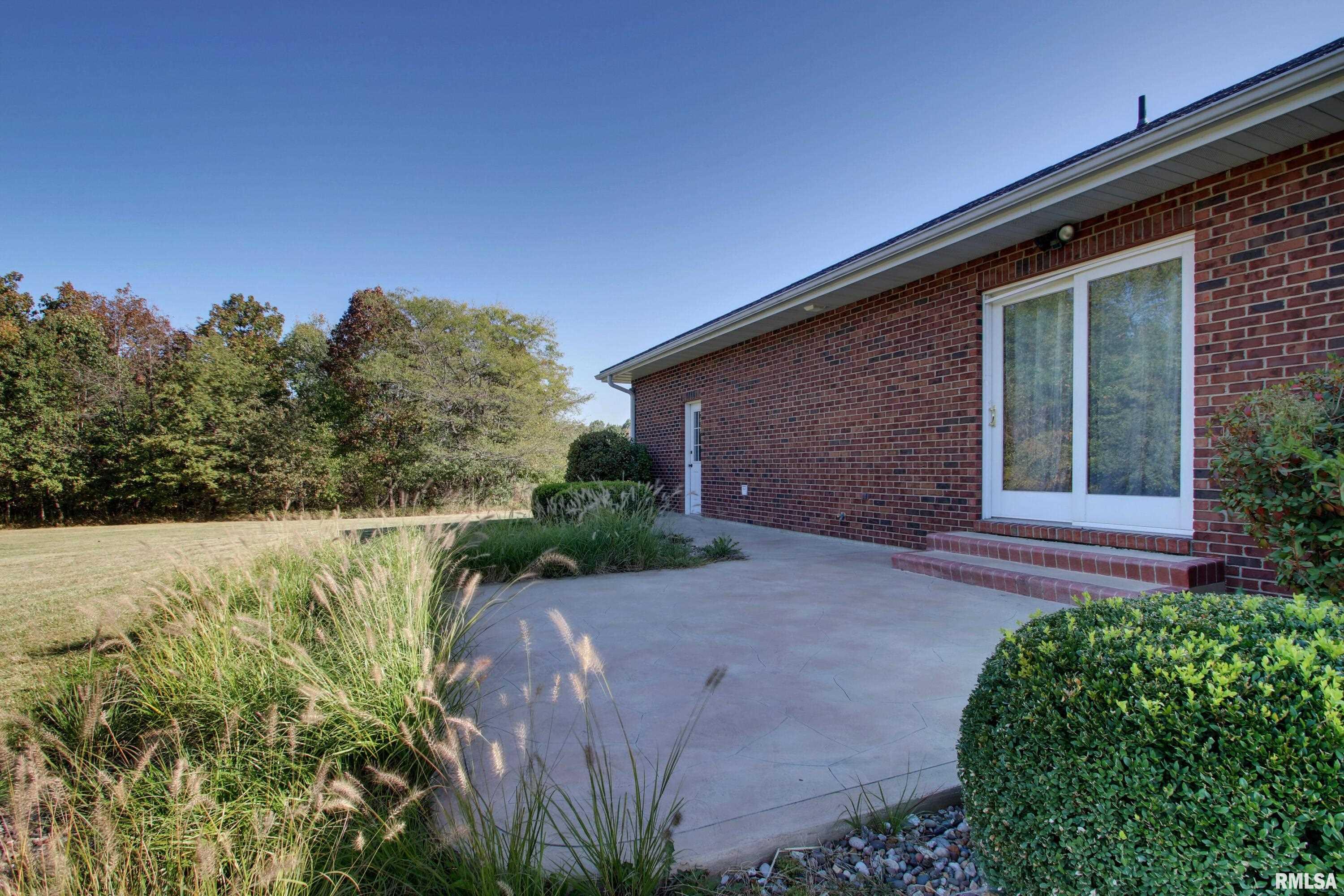 1235 East 2400th Place Camp Point, IL 62320 - Photo 23 of 25 Gallery Image 23