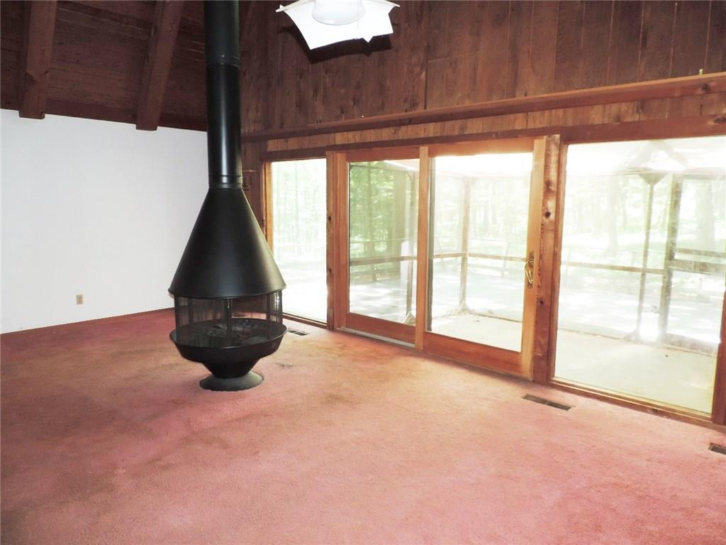 143 Morgan Road Butler, PA 16002 - Photo 4 of 24