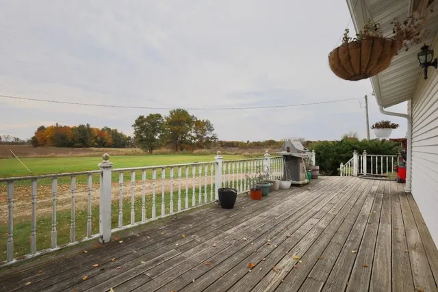 $475,000 | N8709 5th Avenue, Camp Douglas, WI 54618