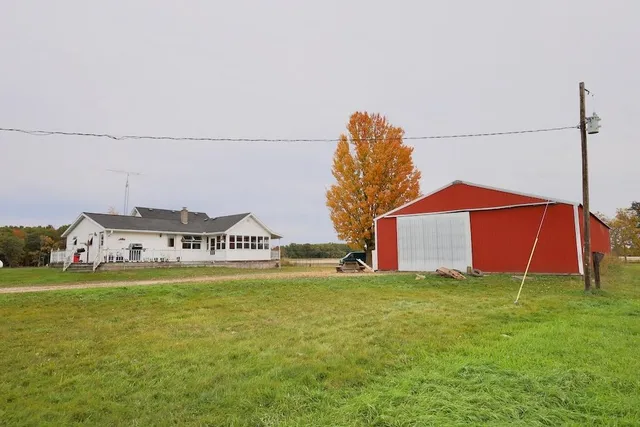 $475,000 | N8709 5th Avenue, Camp Douglas, WI 54618