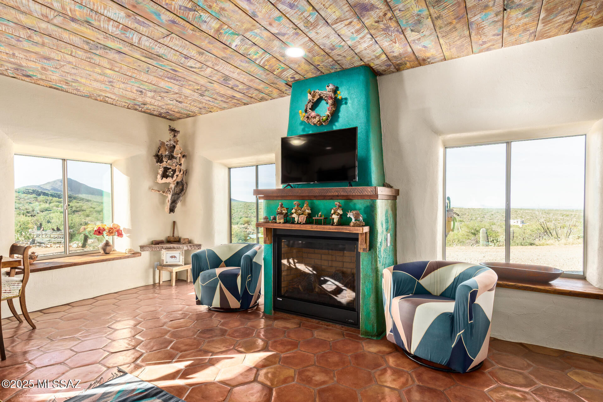 8491 South Pistol Hill Road Vail, AZ 85641 - Photo 16 of 50 Propane Fireplace in gathering room