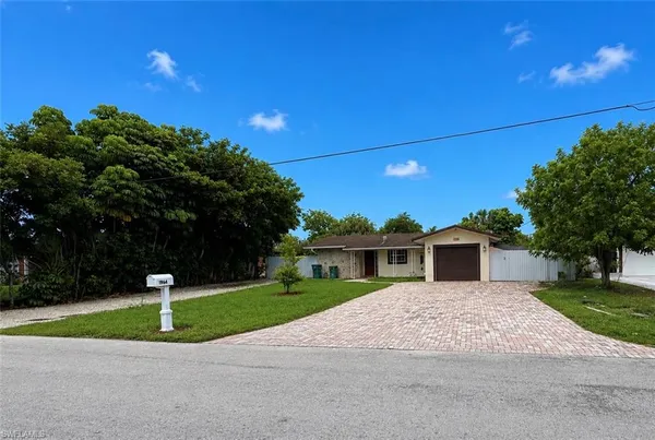 $430,000 | 1964 42nd Street Southwest, Naples, FL 34116