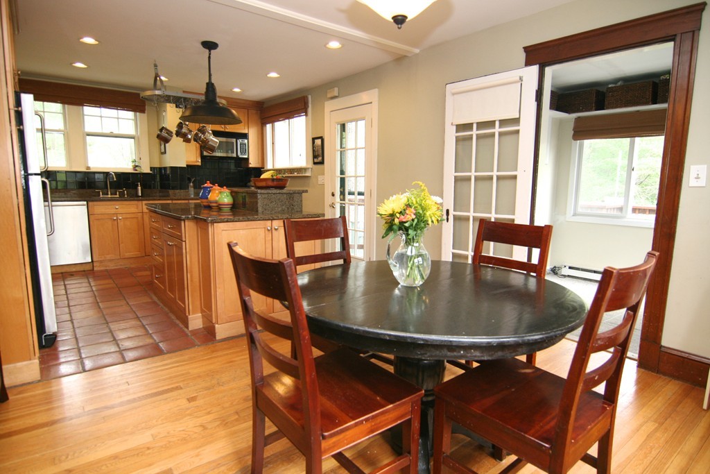 88 High Haith Road Arlington, MA 02476 - Photo 6 of 24 Gallery Image 6