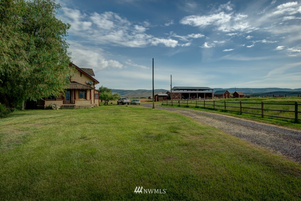 3441 Rader Road Ellensburg, WA 98926 - Photo 1 of 15 Gallery Image 1