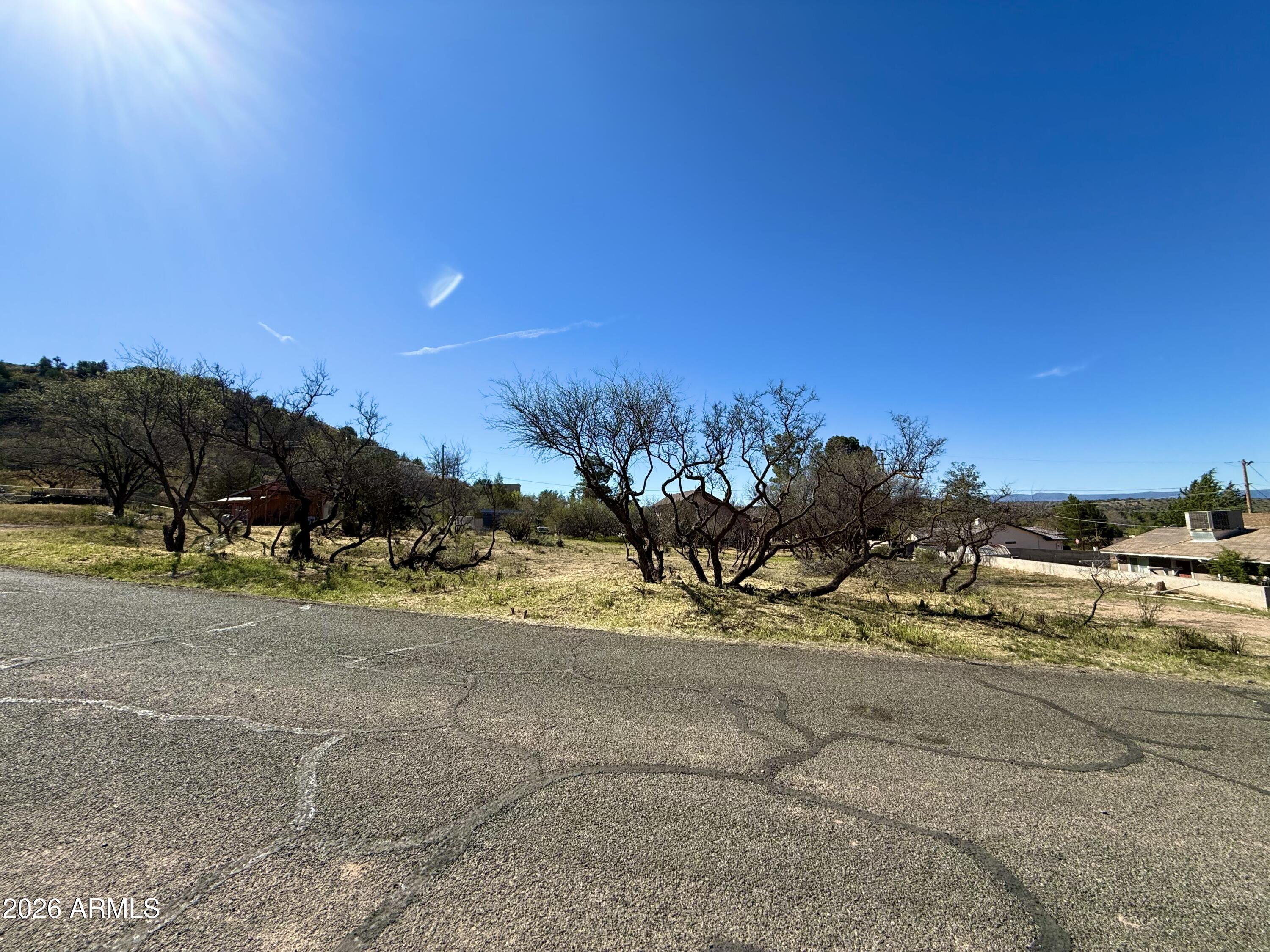 4245 East Sioux Way, Unit 43 Rimrock, AZ 86335 - Photo 8 of 9 a view of a yard with a tree
