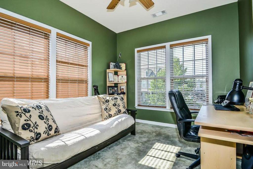 21590 Merion Street Ashburn, VA 20147 - Photo 22 of 30 Bedroom