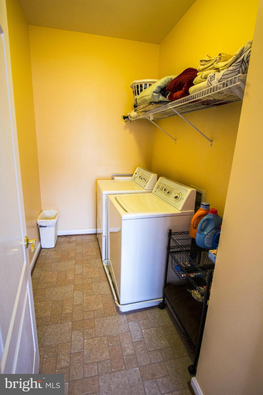 21590 Merion Street Ashburn, VA 20147 - Photo 25 of 30 Interior (General)