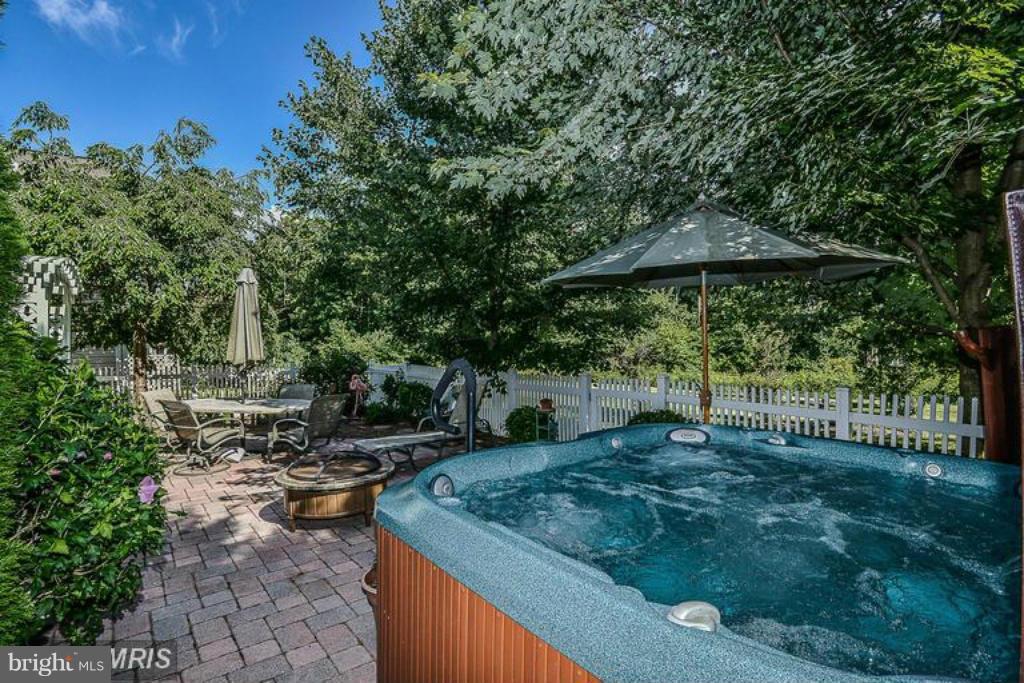 21590 Merion Street Ashburn, VA 20147 - Photo 28 of 30 Exterior (Rear)