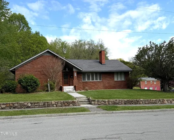 $376,000 | 1202 Virginia Avenue Northwest, Norton, VA 24273