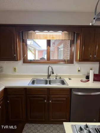 $376,000 | 1202 Virginia Avenue Northwest, Norton, VA 24273