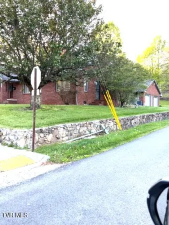 $376,000 | 1202 Virginia Avenue Northwest, Norton, VA 24273