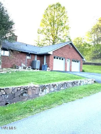$376,000 | 1202 Virginia Avenue Northwest, Norton, VA 24273