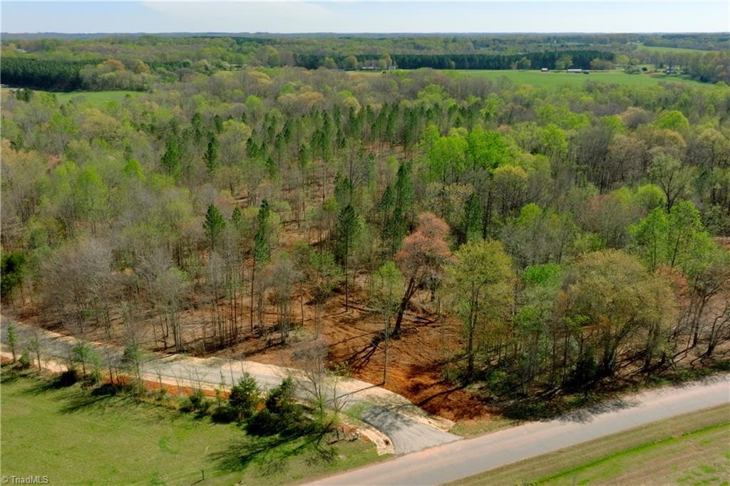 1 Alexander Farm Road Harmony, NC 28634 - Photo 14 of 28